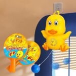 ⁦لعبة تنس الطاولة المعلقة للأطفال بتصميم البطة التفاعلية – مجموعة بينج بونج منزلية لتعزيز التركيز والنشاط.⁩ - الصورة ⁦7⁩