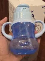 ⁦كوب تدريب الأطفال من Blue -كوب شرب بمقبضين وشاليمو – سعة 250 مل وخالٍ من BPA⁩ - الصورة ⁦4⁩